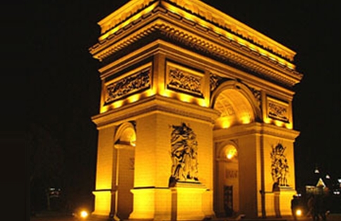 亮化LED洗（xǐ）牆燈安裝和（hé）控製有哪（nǎ）些注（zhù）意事項